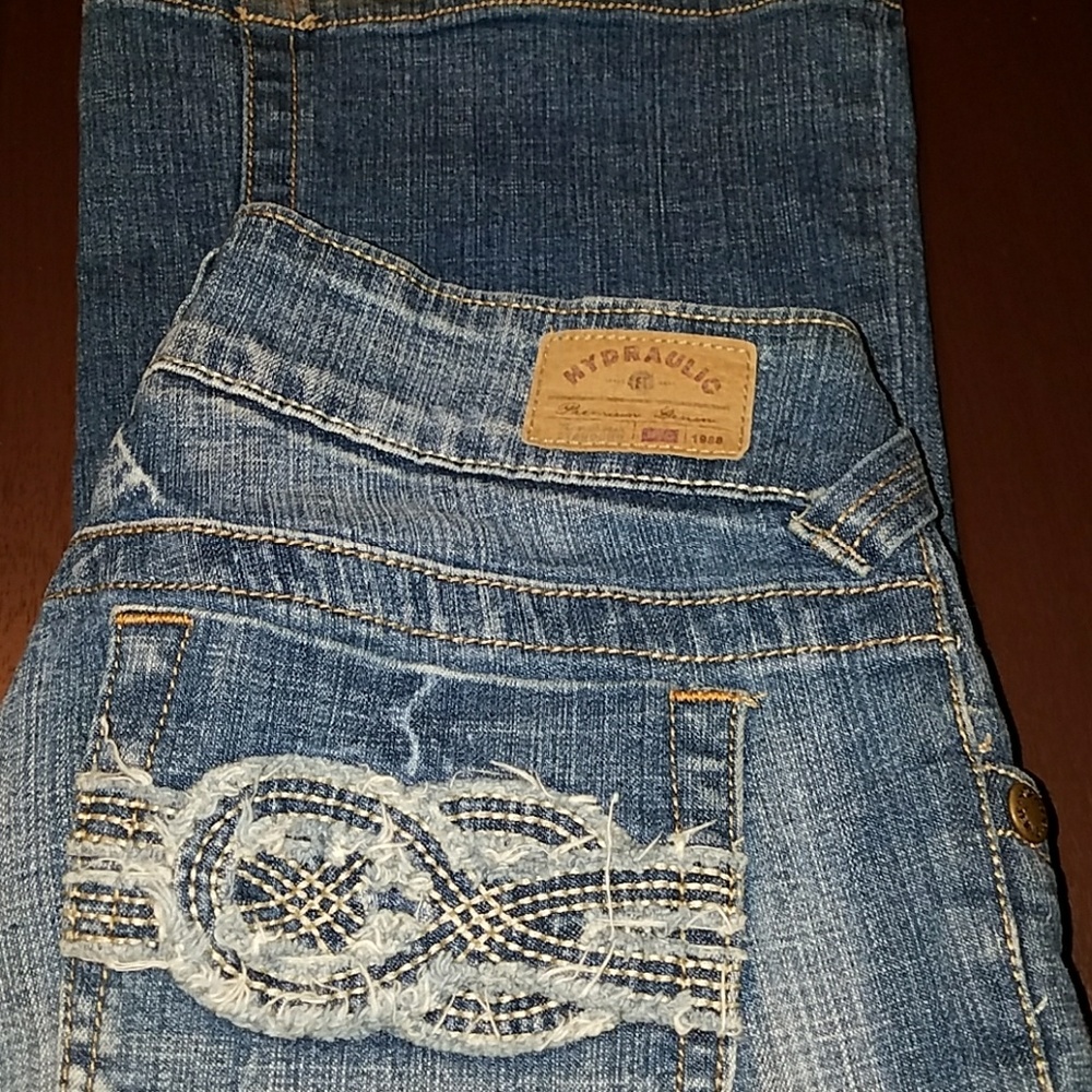 Jeans